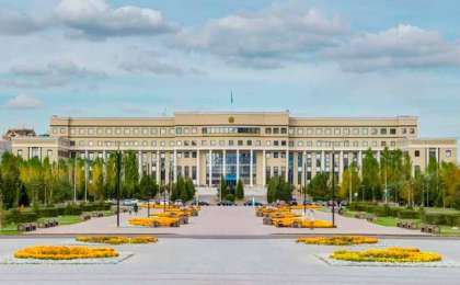 哈萨克斯坦外交部就美国退出《中导条约》发表声明