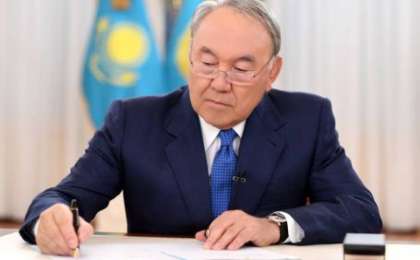 Назарбаев кино туралы заңға қол қойды