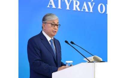 托卡耶夫总统会见阿特劳群众代表