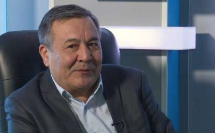 "Орыс мектептерін жабуымыз керек" деген қате ұран...