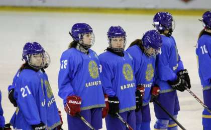 哈萨克斯坦女子冰球队将赴华参加世锦赛