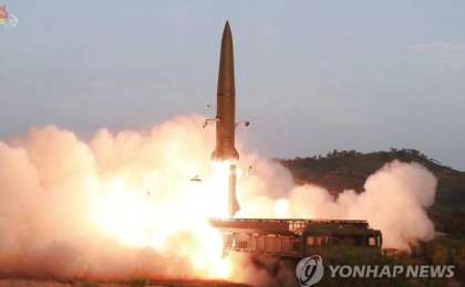 韩军称朝鲜今晨发射2枚近程弹道导弹