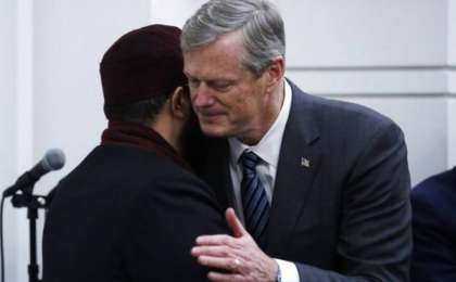 АҚШ губернаторы жұма намазына қатысты