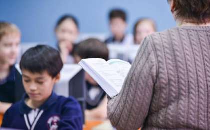 今天是哈萨克斯坦教师节