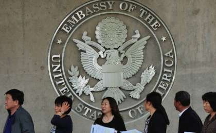 美国要求签证申请者提供社交媒体账号