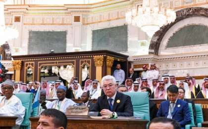 哈萨克斯坦代表团出席第十四届伊斯兰合作组织峰会