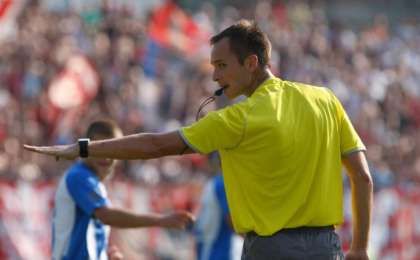 Шотландия матчында сербиялық қазылар төрелік етеді