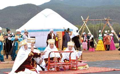 Наурыз күні істелетін ғұрыптар / Айып НҮСІПОҚАСҰЛЫ