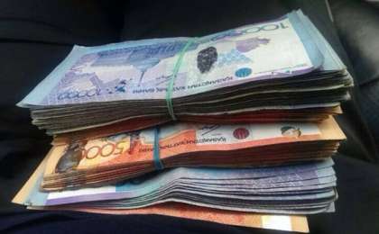 Қай салалардың қызметкерлеріне миллион теңгеден берілетіні белгілі болды