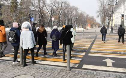 Қазақстанда жолды рұқсат етілмеген жерден кесіп өткендер қанша айыппұл төлейді?