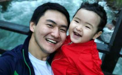 Қызы науқастанып қалған: Төреғалидің ұшаққа билетсіз кіруінің себебі белгілі болды