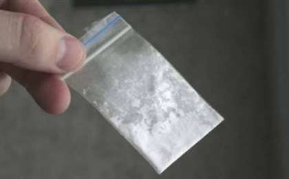 Ер адам есірткіні дорбасымен жұтып қойған