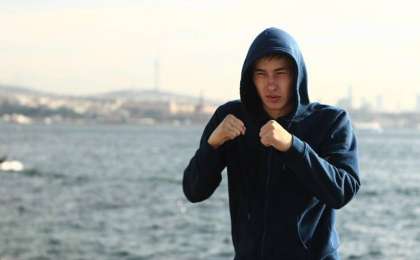 奥运冠军萨塔尔汉诺夫传记电影今起上映