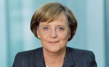 托卡耶夫向默克尔致电祝贺德国统一日