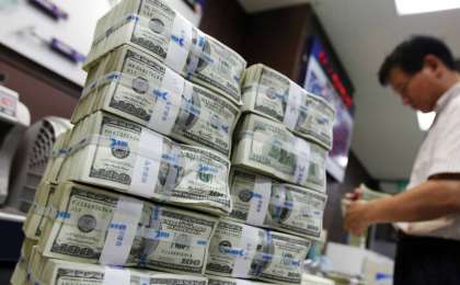 今日美元兑坚戈终盘汇率1:382.58