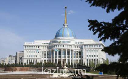 总统会见欧洲Borealis公司董事会主席