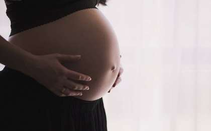 ​Келіншек көлікте үш баласының көзінше босанған