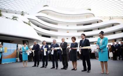 建立无核化世界主题展览在努尔苏丹市举行