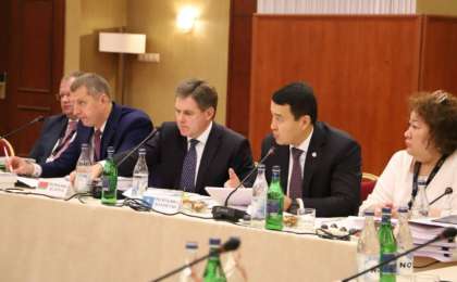 第一副总理出席欧亚经济委员会理事会会议