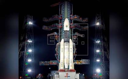 印度成功发射“月船2号”月球探测器