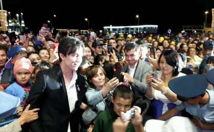 迪玛希出席阿克托别150周年音乐会