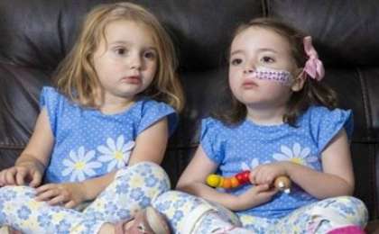 ФОТО: 6 жасар қыз ауыр дертке шалдыққан сіңлісін құтқарып қалды