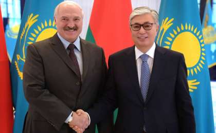 托卡耶夫总统会见白俄罗斯总统卢卡申科