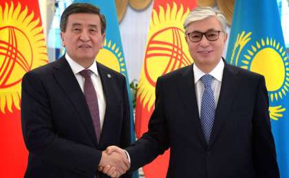 哈吉两国元首在首都举行会晤