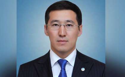 政府任命劳动和社会保障部副部长