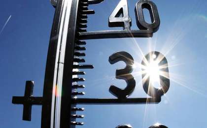 全国各地迎来持续高温天气