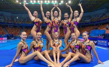 光州世游赛：哈萨克斯坦花样游泳队晋级集体自由组合决赛