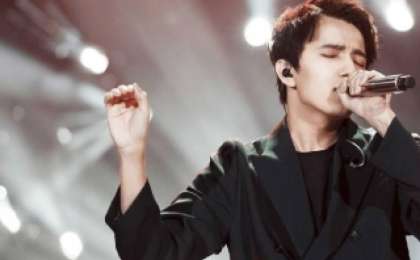 迪玛希将与著名国际歌手劳拉•菲比安同台演出