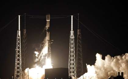 SpaceX成功发射60颗互联网卫星