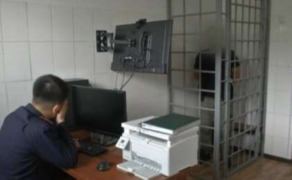 Алматыда 11 жастағы қызды әкесінің қарызы үшін ұрлап кеткен