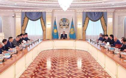 托卡耶夫总统接见直辖市市长