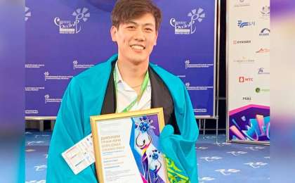 哈萨克斯坦歌手获得«斯拉夫集市»音乐大赛冠军