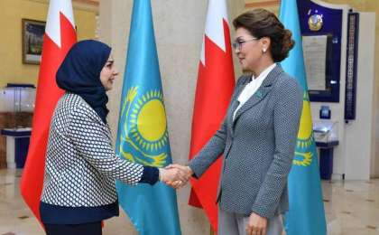 纳扎尔巴耶娃会见巴林众议院议长