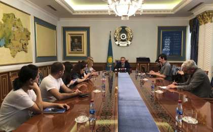 哈驻巴库大使馆举行新闻发布会 介绍总统大选筹备情况