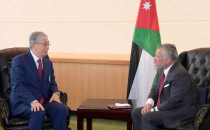 托卡耶夫总统会见约旦国王阿卜杜拉二世