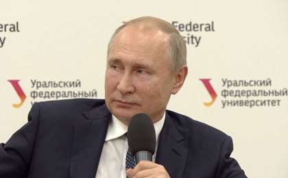 Bloomberg - Кремль Путинді билікте қалдыру үшін парламенттік реформа дайындап отыр