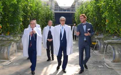 托卡耶夫总统考察"Green Capital Kazakhstan"温室综合体