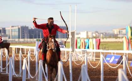 "金箭"第一届骑射世锦赛将在努尔-苏丹举行