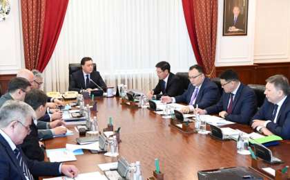 总理主持召开哈萨克斯坦5G网络建设问题专项会议