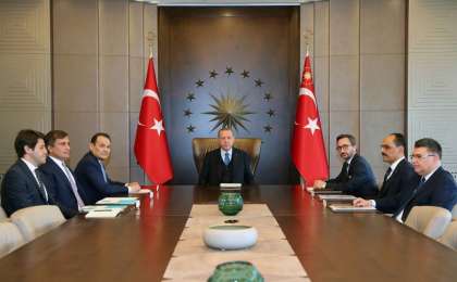 突厥议会秘书长同土耳其总统埃尔多安举行会晤