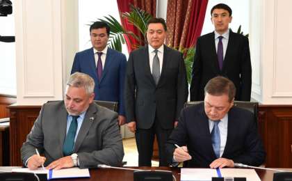 哈萨克斯坦政府与美国企业签署合作备忘录