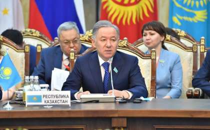 尼格马图林出席集安组织议会大会