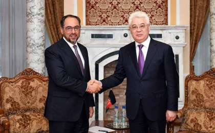 阿塔穆库洛会见日本和阿富汗外长