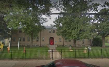 Видеошок: Бүлдіршін балабақшаға бір дорба есірткі алып кірген