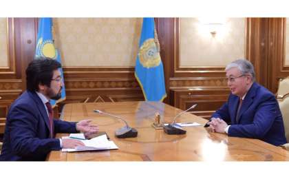 总统接见马吉利斯议员别克波拉特·特列吾汗