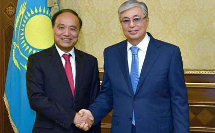 托卡耶夫总统会见国际电联秘书长赵厚麟